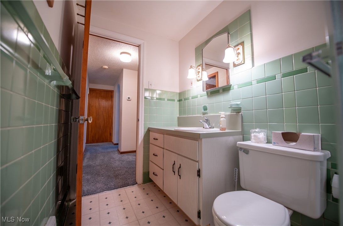 3751 Bellwood Drive, Canton, Ohio image 14
