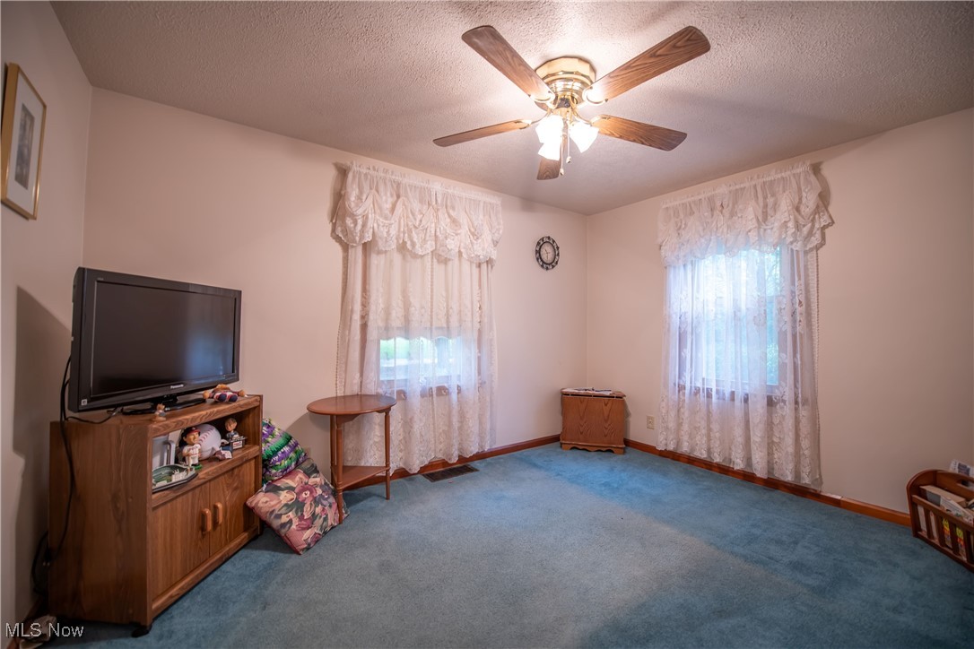 3751 Bellwood Drive, Canton, Ohio image 16