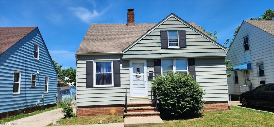Maple Heights Cape Code home with newer kitchen cabinets and countertops. Hardwood floors throughout most of the 1st floor. Recreation room and washer dryer hook up on the lower level great for entertaining. Located on a dead end street. Other features include: younger furnace, younger hot water tank, vinyl replacement windows, 2 car garage. This Charming 3 bedroom/1bath cape cod offers 2 bedrooms ad 1 bath on the first floor with large 3rd bedroom on the 2nd floor . Off street parking with updated great condition 2 car garage.  Currently  POS compliant