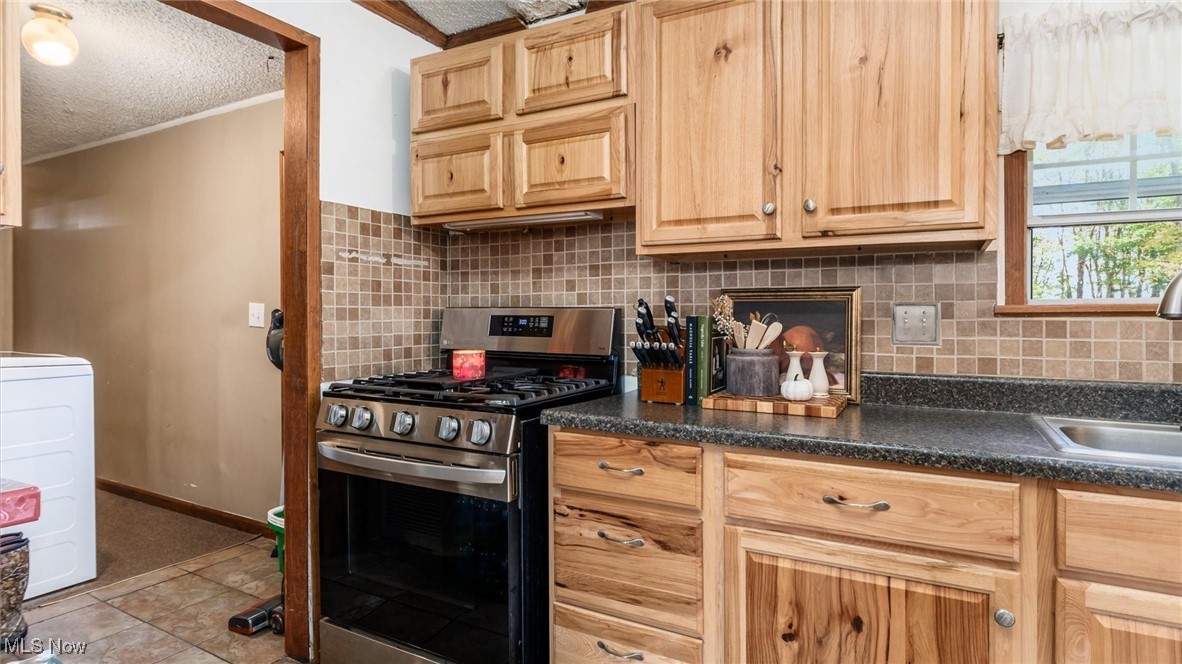 Williams & Linda Bussas - Residential