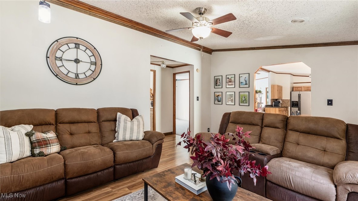 Williams & Linda Bussas - Residential