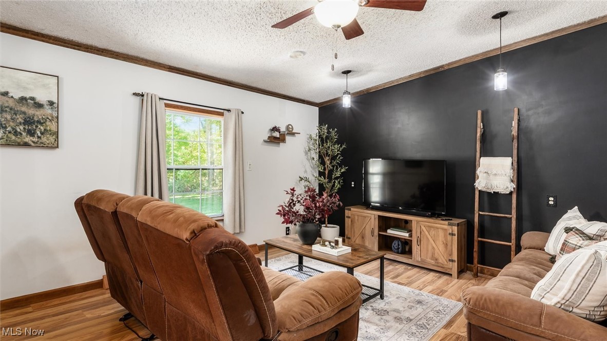 Williams & Linda Bussas - Residential