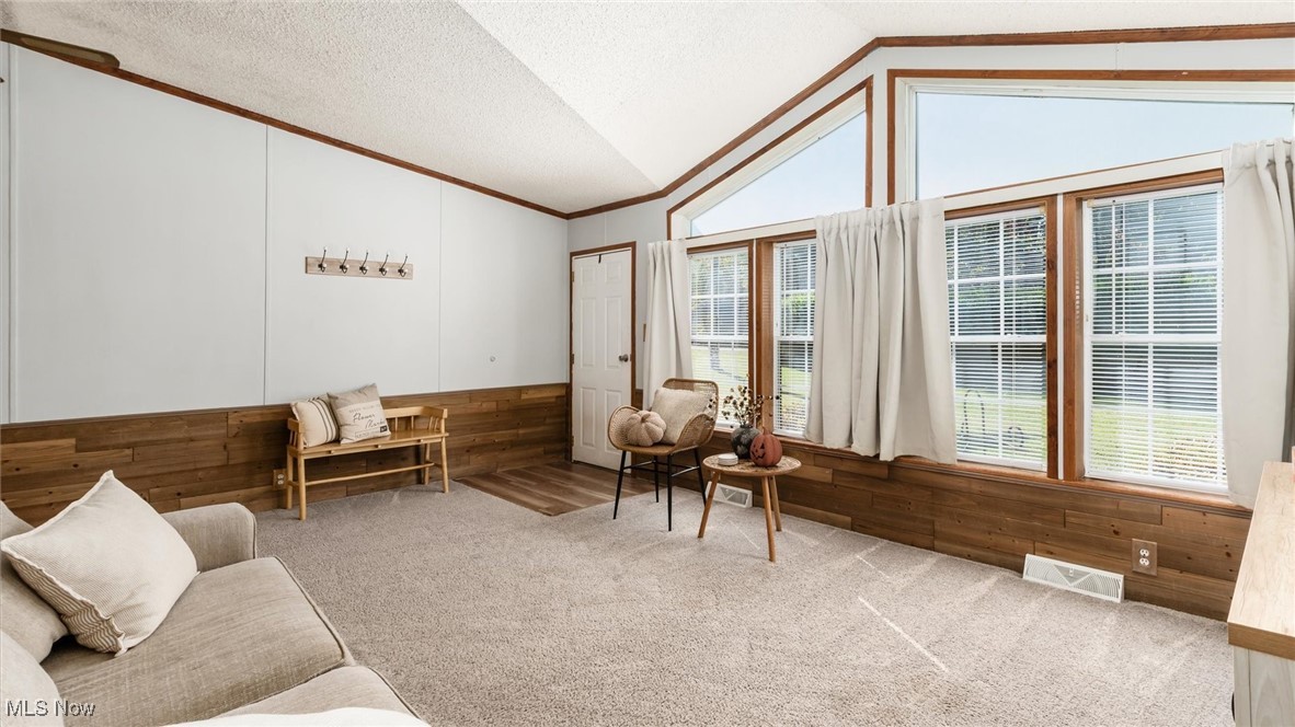 Williams & Linda Bussas - Residential