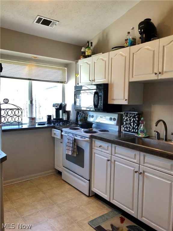 Village Pointe West - Residential