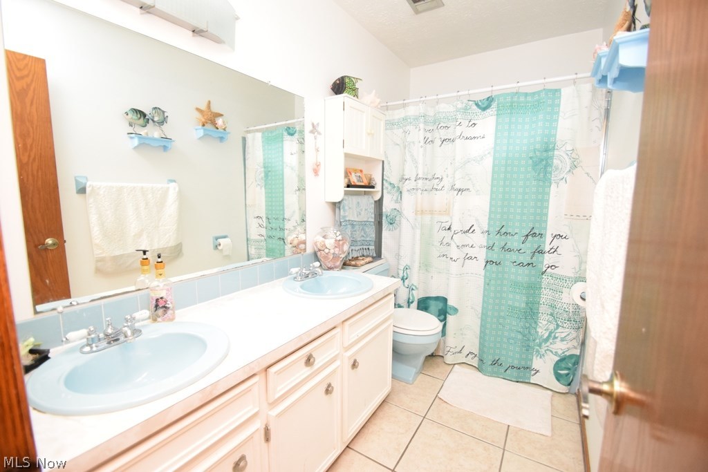 Oakbrooke - Residential