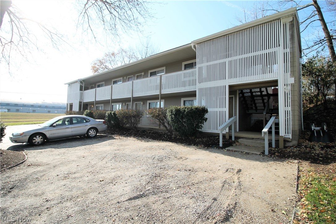 East Akron Terrace - Commercial Sale