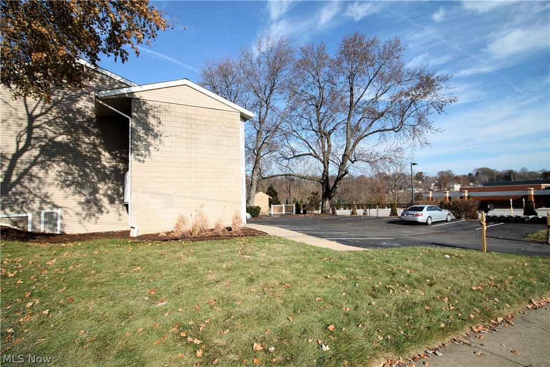 East Akron Terrace - Commercial Sale