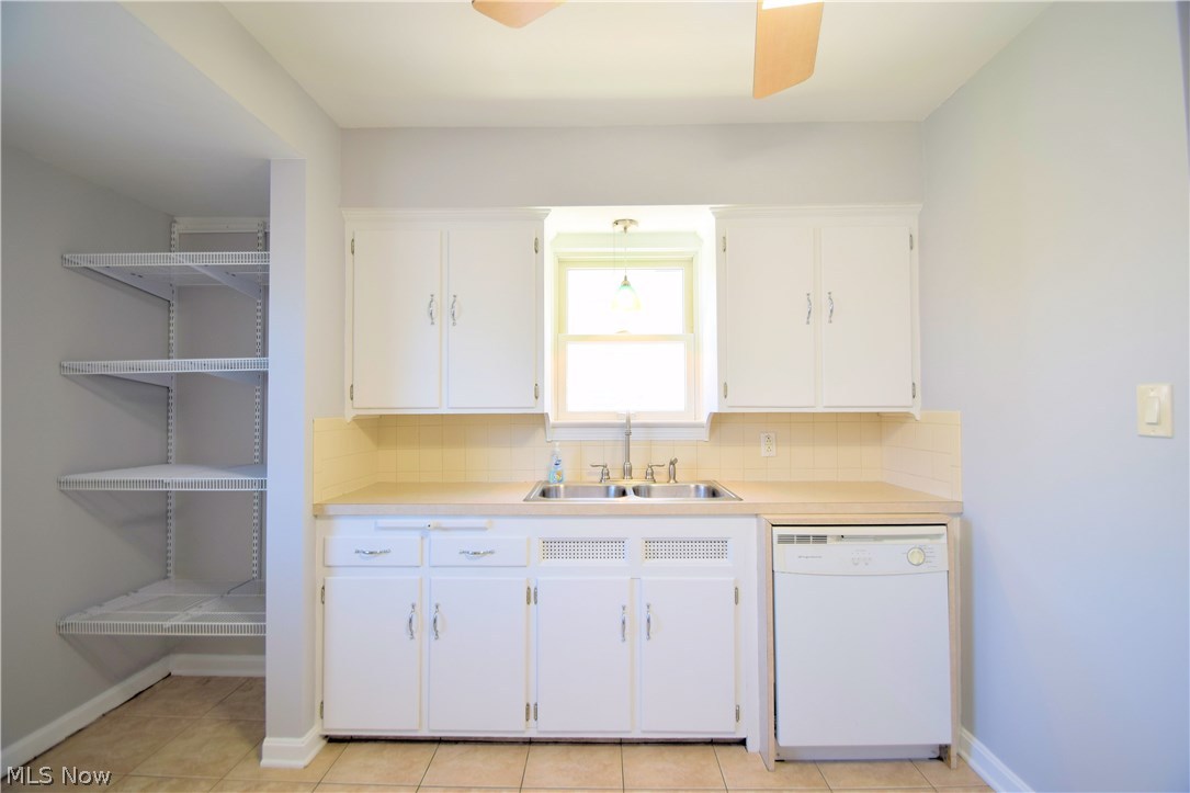 Ridgewood Garden Anx 02 - Residential