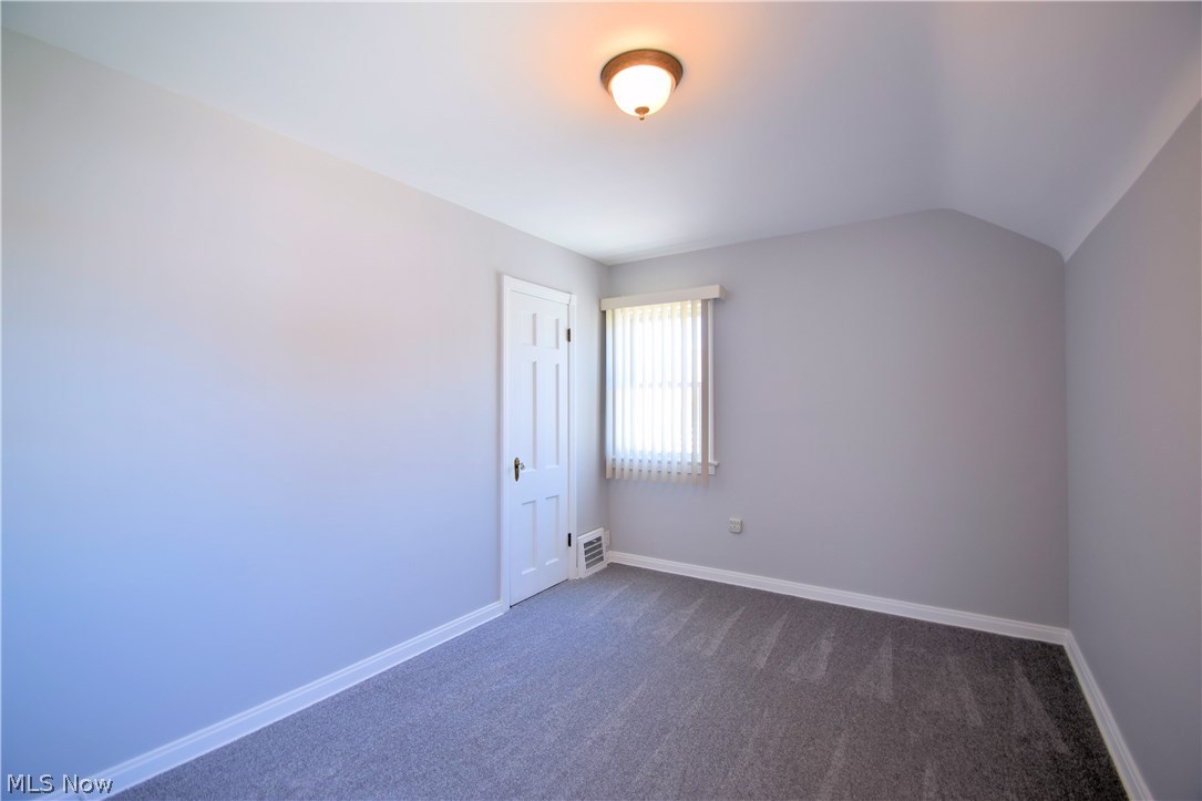 Ridgewood Garden Anx 02 - Residential