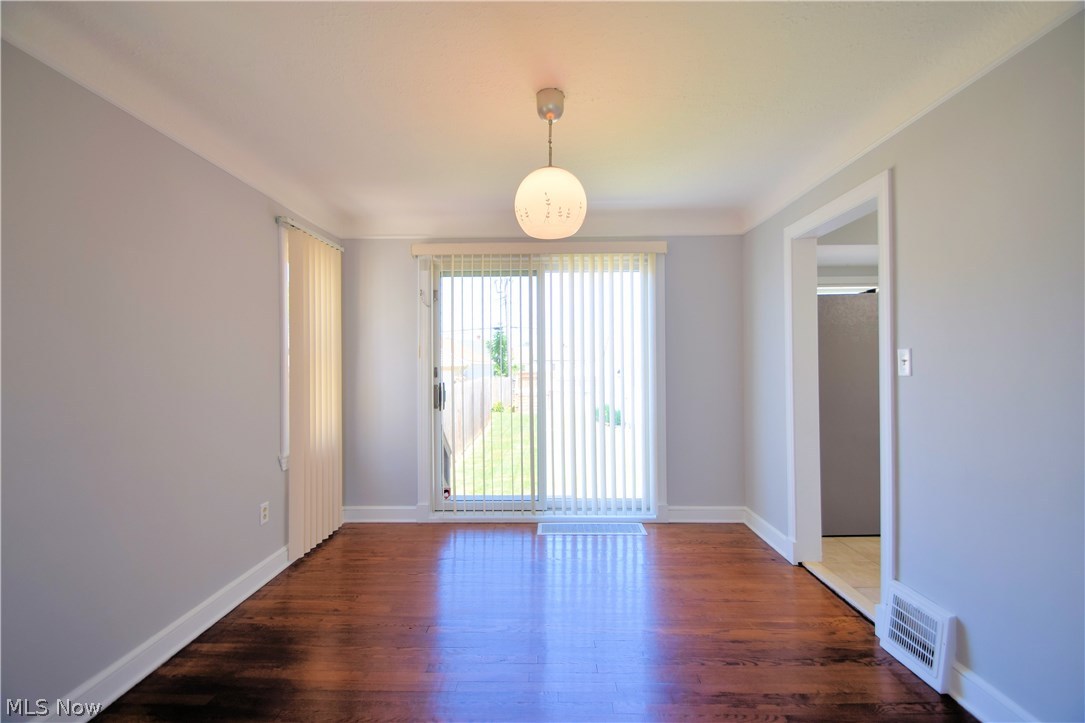Ridgewood Garden Anx 02 - Residential