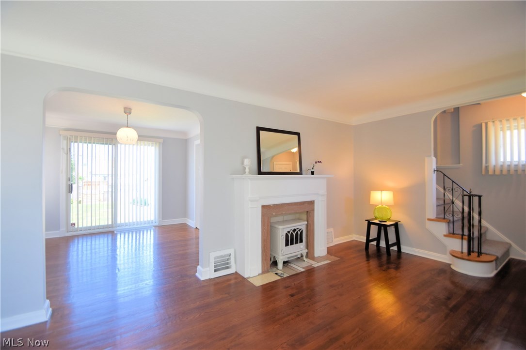 Ridgewood Garden Anx 02 - Residential