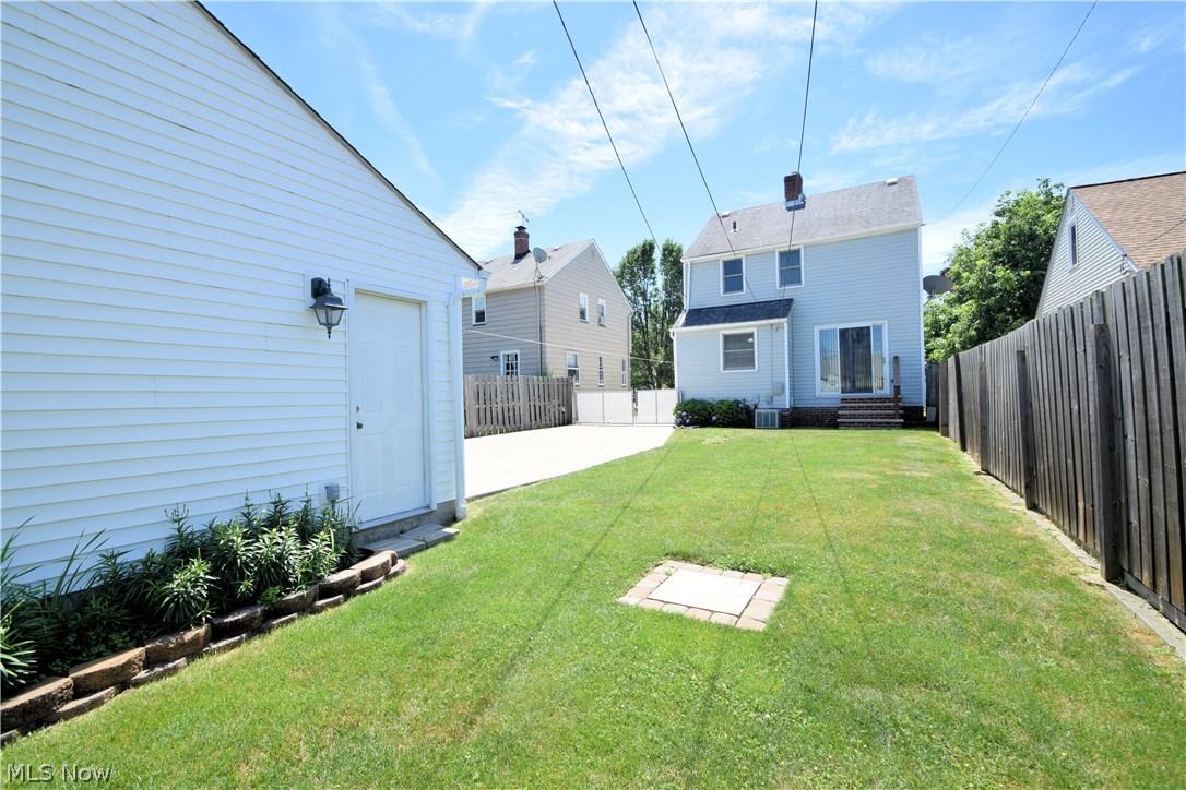 Ridgewood Garden Anx 02 - Residential