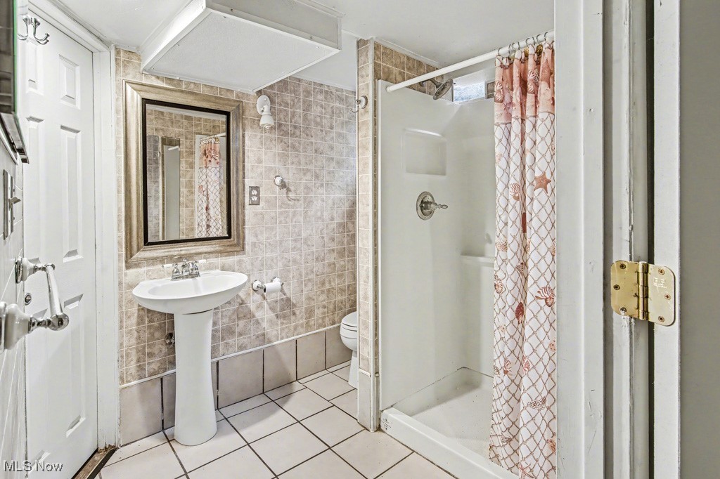 Walnut Shade Sub - Residential