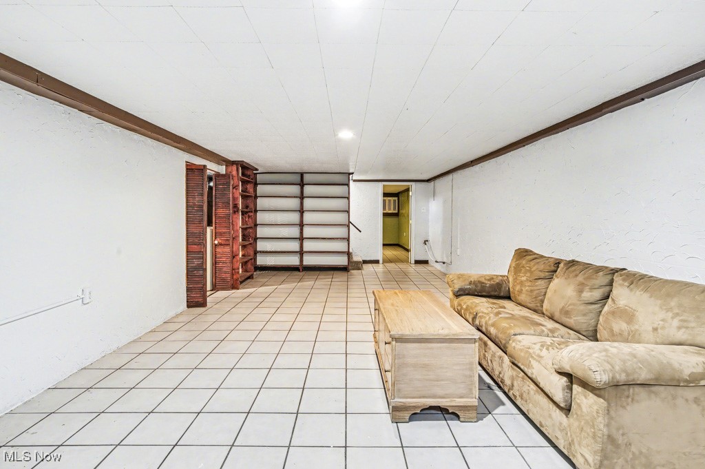 Walnut Shade Sub - Residential