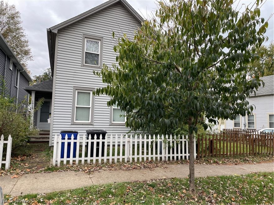 Welcome to 1918 West 52nd. Street. This 2 bedroom and 2 bathroom home is looking for the right investor, handyman, contractor or handy homeowner to give this home the updates it deserves. Bring your tools and ideas to make this house shine! This home has hardwood floors throughout the first floor. Nice size kitchen. Two updated bathrooms. Master bathroom has both tub and separate shower. Nice deck off back of house.