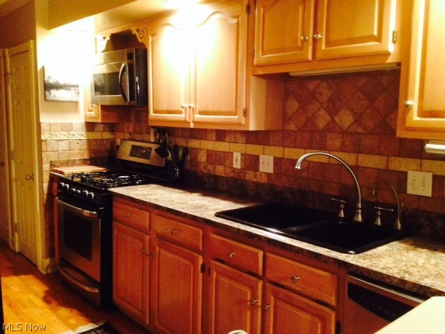 Arboretum At Greenwood Condo - Residential