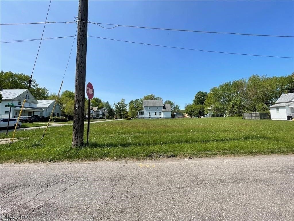 505 W 36th Street