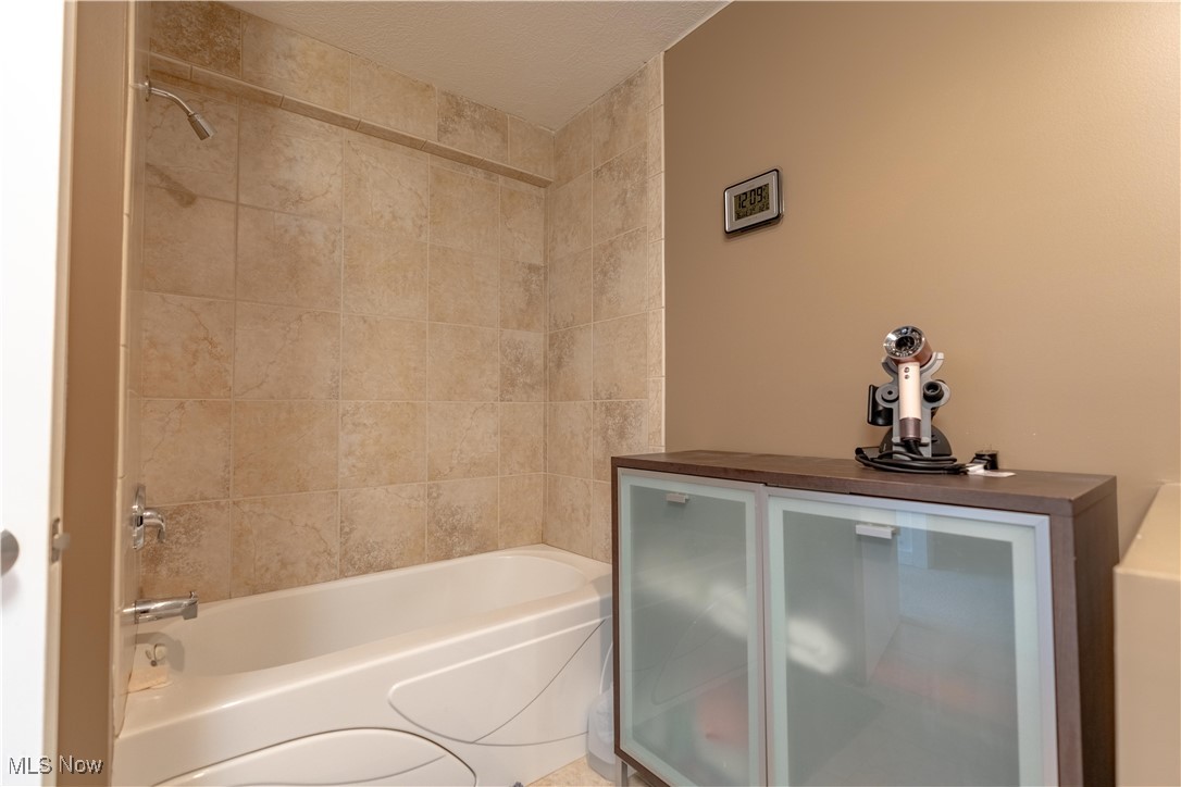 West 05 Street Twnhse Resid D - Residential