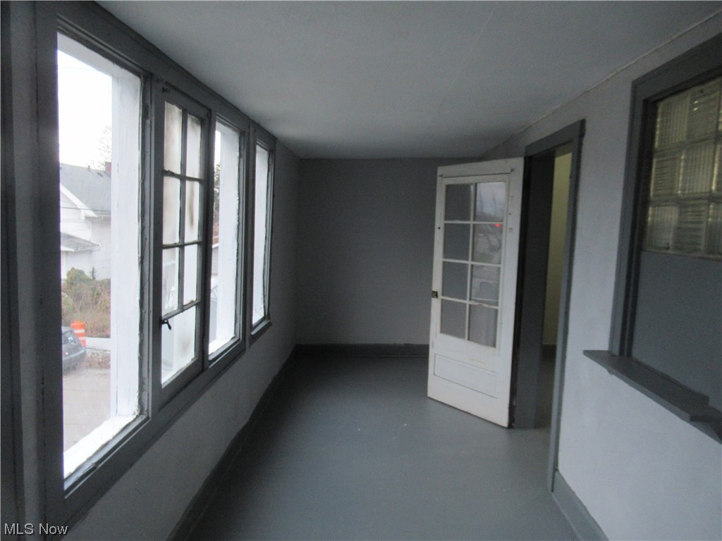 West 95th Street Sub/E R Cowli - Residential Lease