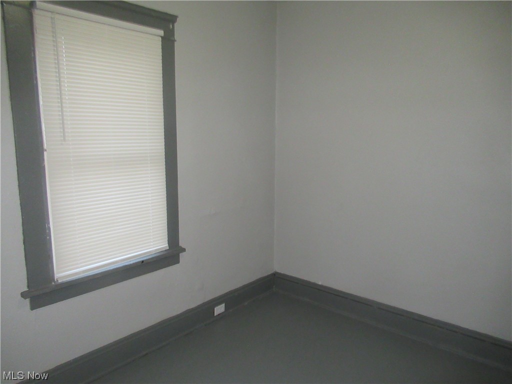 West 95th Street Sub/E R Cowli - Residential Lease