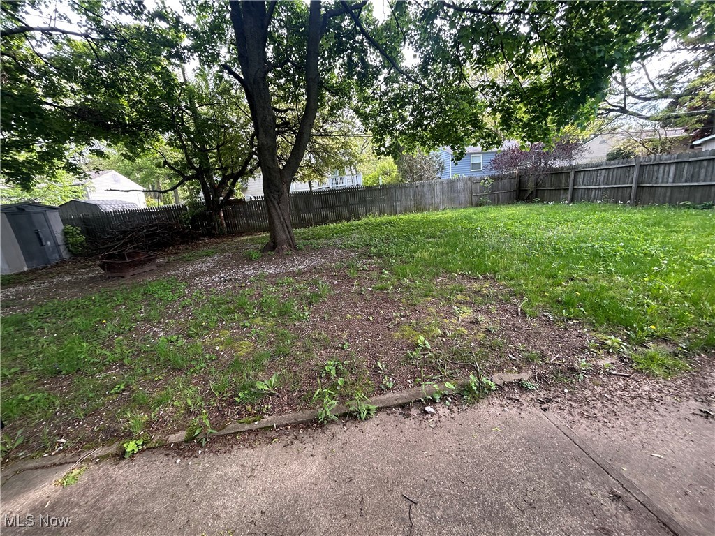 6216 Kirkwall Street, Madison, Ohio image 13