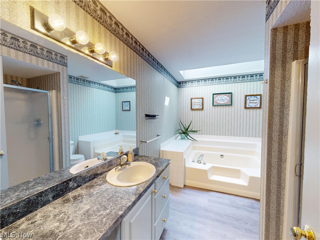 Marwyck Place Condo - Residential