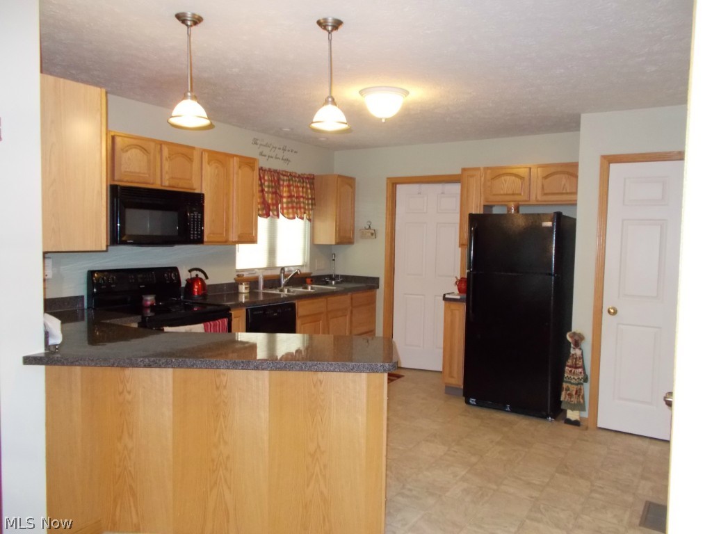 Heatherwood Condo - Residential