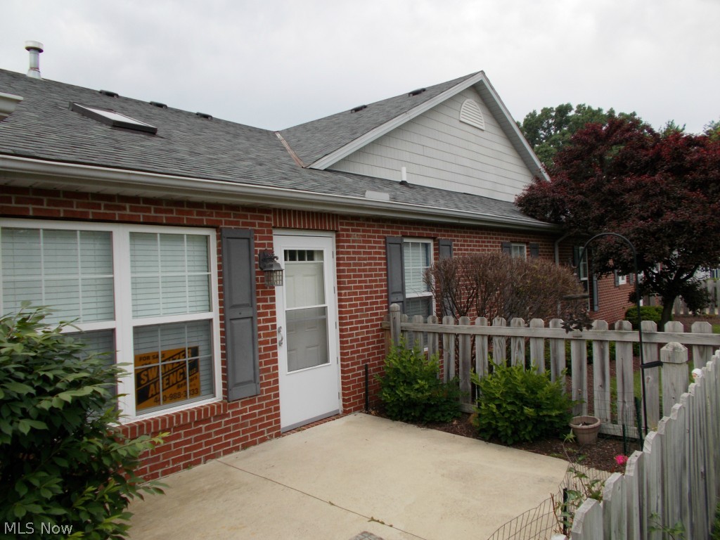 Heatherwood Condo - Residential