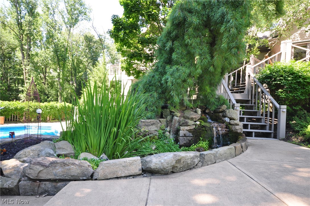 Stonehenge - Residential