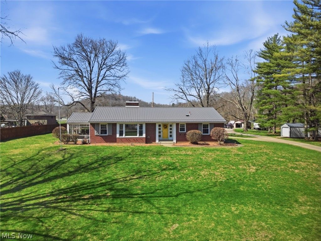 Photo of 6655 Ceramic Rd Rd, Crooksville, OH 43731 (MLS # 5195318)