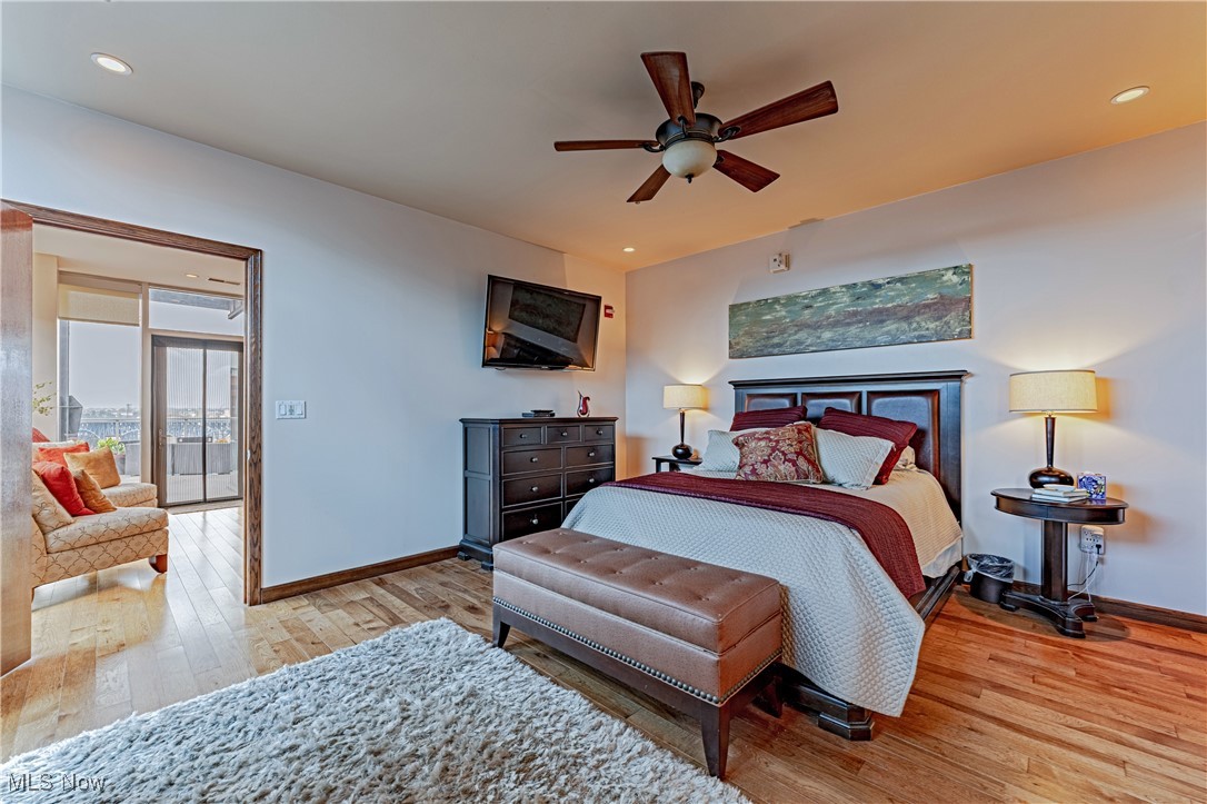 Pinnacle Condo - Residential