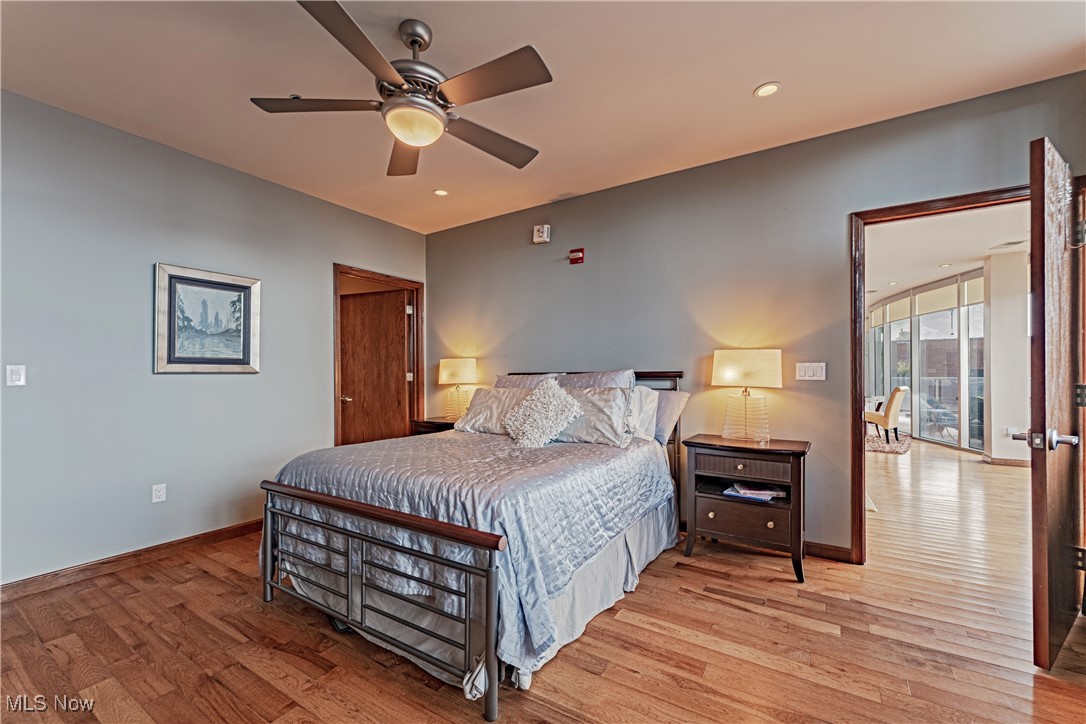 Pinnacle Condo - Residential