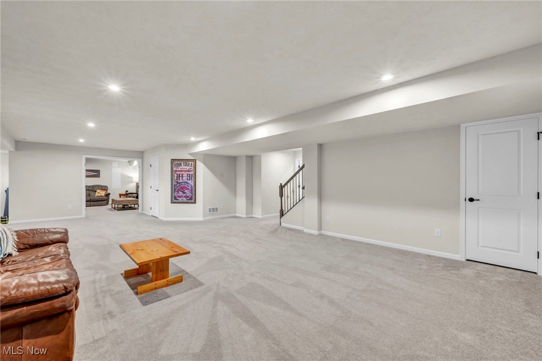 Hunting Meadows - Residential