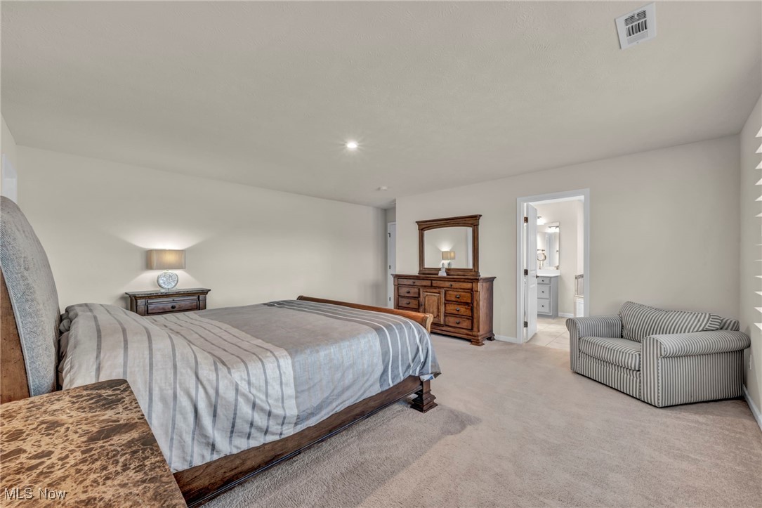 Hunting Meadows - Residential