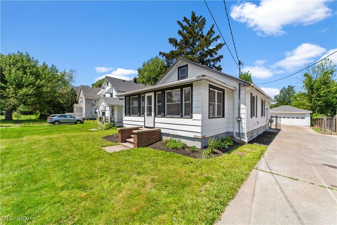 210 W 39th Street