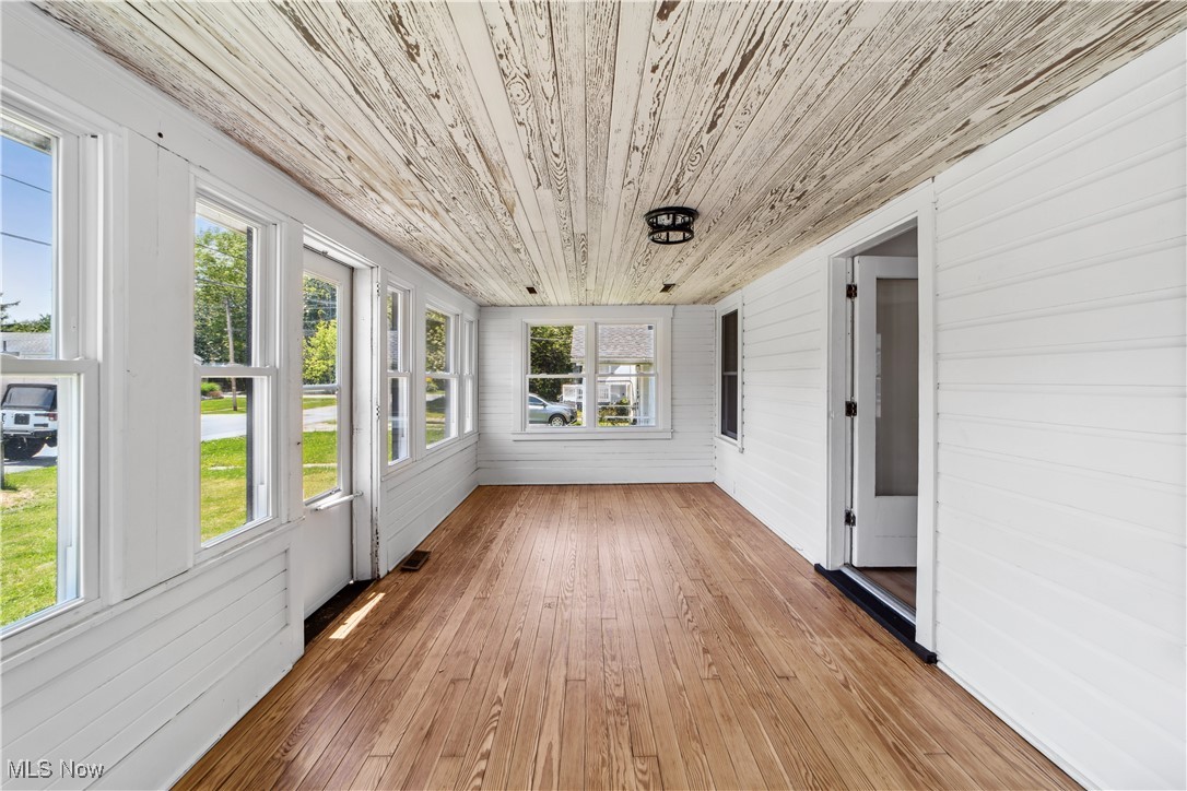 210 W 39th Street