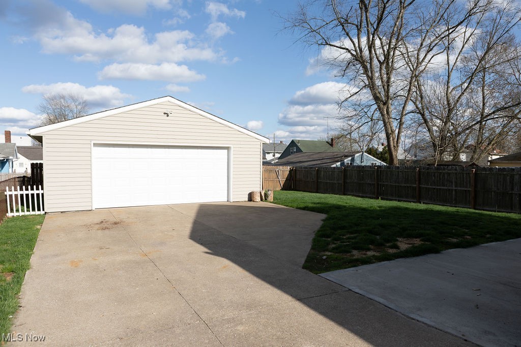 2618 Ellis Avenue, Canton, Ohio image 4