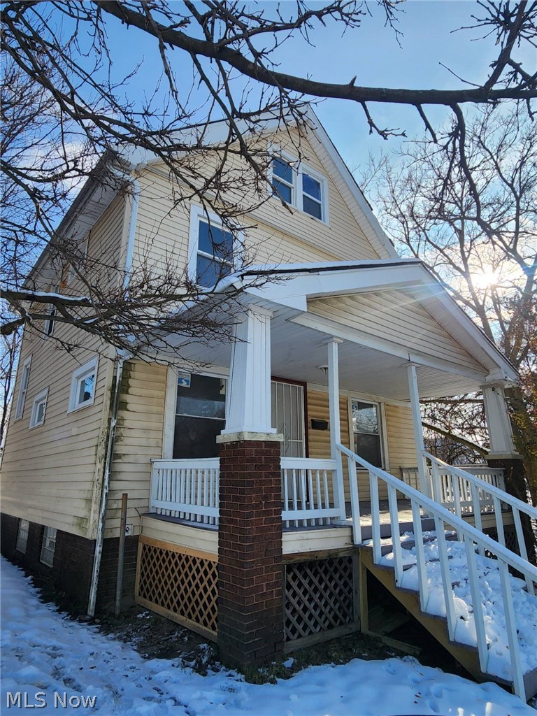 841 E 130 Street