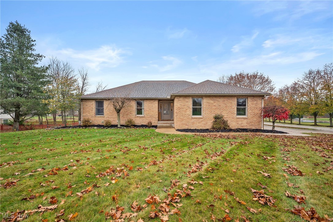 4100 Hunters Ridge Drive, Ravenna, Ohio image 1