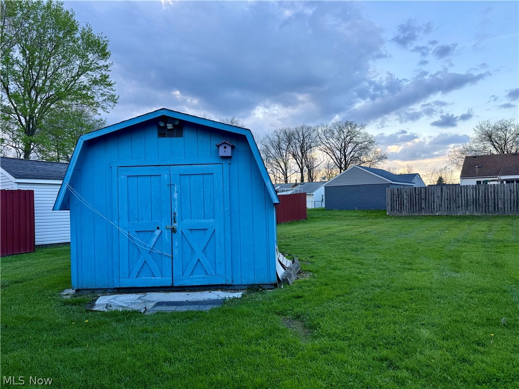 City/Youngstown - Residential