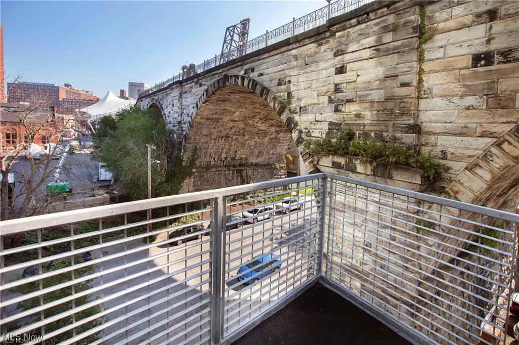 Stonebridge Plaza Condo - Residential