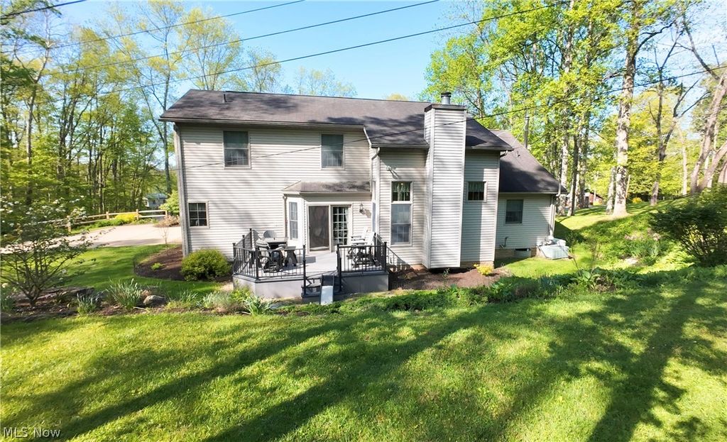 Photo of 7714 Lucerne Dr DR, Millersburg, OH 44654 (MLS # 5208519)