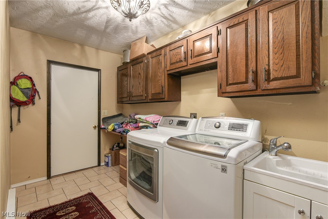 Hickory Hills - Residential