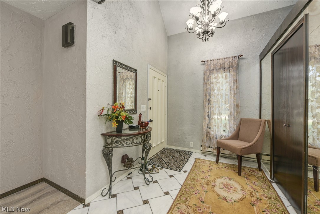 Hickory Hills - Residential