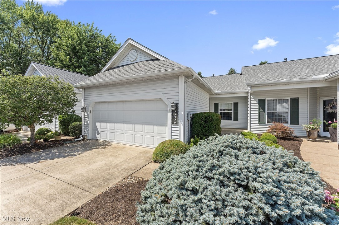 33972 Honeysuckle Lane
