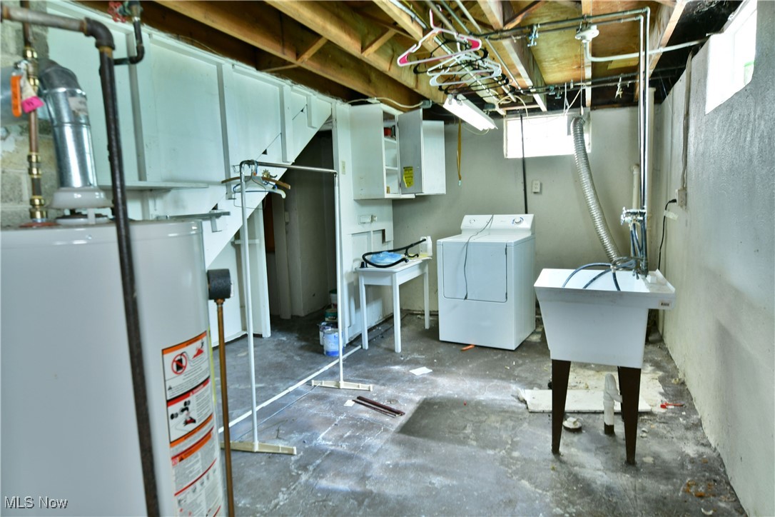 587 Mona Lane, Youngstown, Ohio image 38