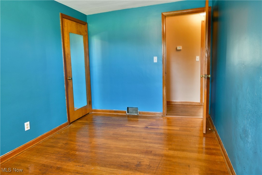 587 Mona Lane, Youngstown, Ohio image 18