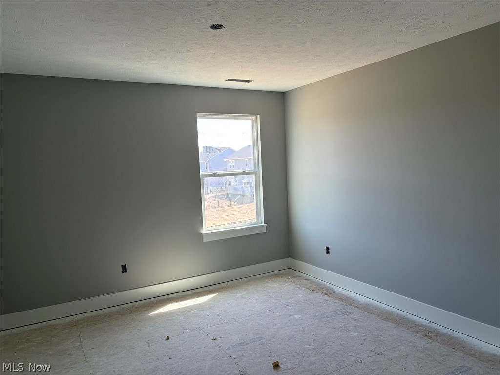 The Crossings At French Creek - Residential