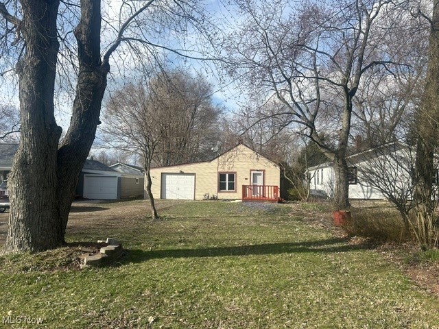 Downs & Hintons Acreage Allot - Residential