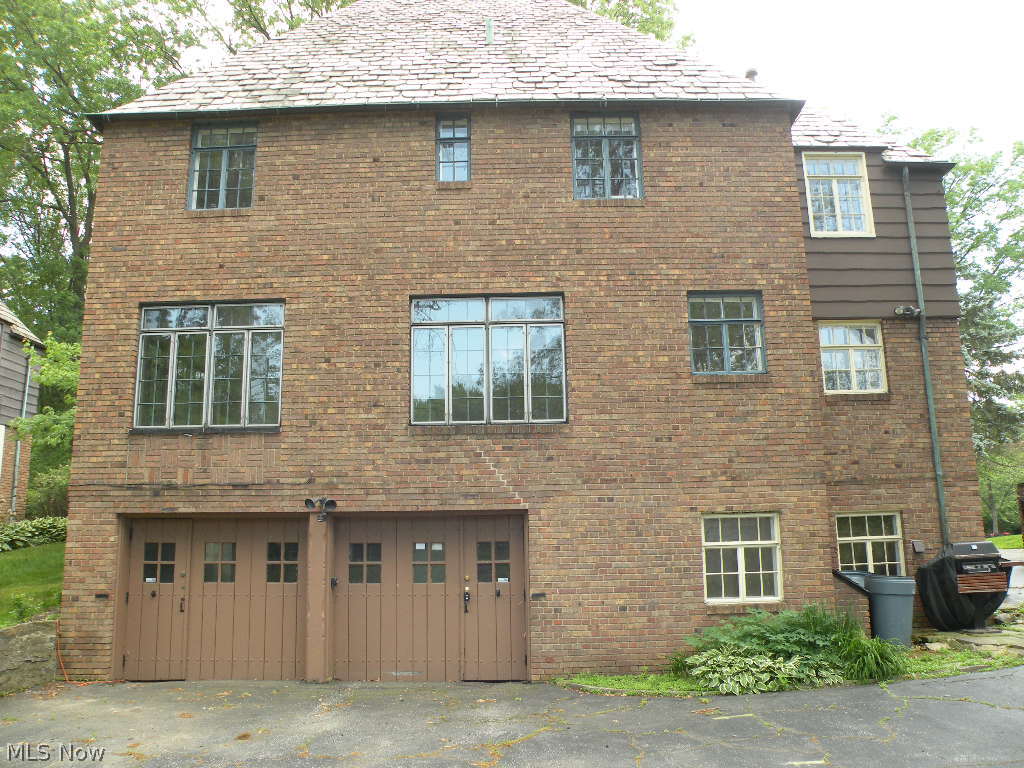 Forest Hill - Residential